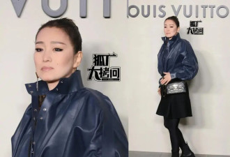 北京这一夜，巩俐帅气利落，金晨钟楚曦出众，周冬雨造型看不懂