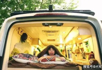 她被称为“最惨超女”,34岁生子后住5平米的小屋