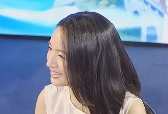 林依晨回应缺席邱泽许玮甯婚礼：很惋惜，因为当时正在拍戏