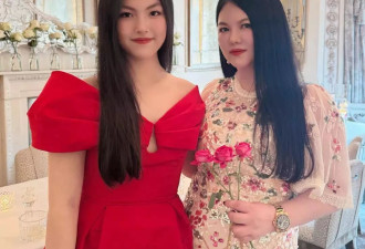 李湘账号被禁后首现身！与女儿在香港逛超市