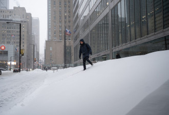 2026年多伦多大雪实拍：强劲冬季风暴袭击多伦多及GTA