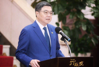 中华民国正面临全面掏空