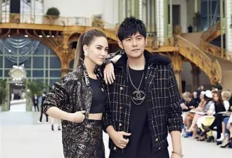 周杰伦昆凌结婚11年了：天王变话痨，昆凌仍冻龄
