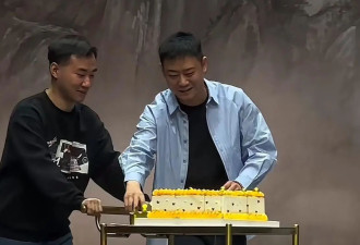 郭德纲喜提公公身份！儿子陶阳下月大婚，儿媳模样俊俏