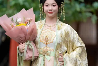 第一批挤进短剧行业捞金的名校生，已经被重新“教做人”了