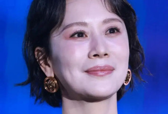 章子怡糊涂啊！近照肿成面包超人，最具特色的...