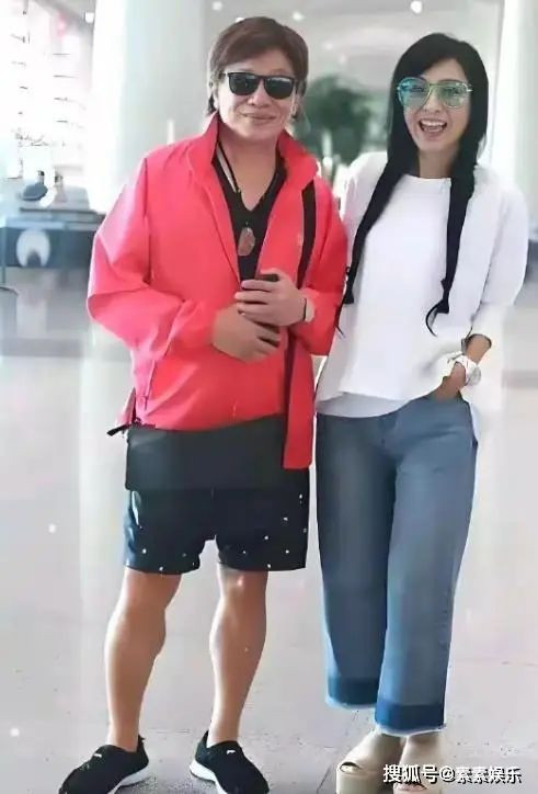 梁小龙妻子和徒弟发声明：证实梁小龙心肌梗塞抢救6小时离世_无忧资讯