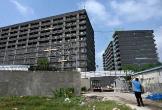 逃离柬埔寨：两个电诈幸存者决定徒步回国