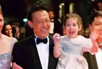 原来她是姜文前妻,离婚后回法国生活,如今女儿也在法国成家立业