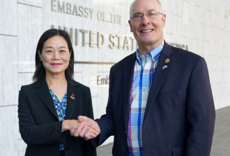 美国会两党代表团访问危地马拉并会晤台湾大使