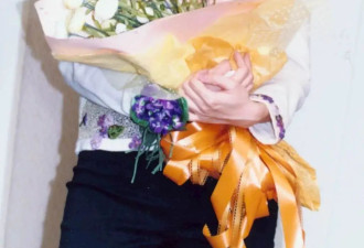 短剧都没有她的故事精彩？62岁活成了多少人羡慕的样子