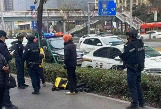 两外卖骑手互殴，一人遭遇不幸？成都警方回应