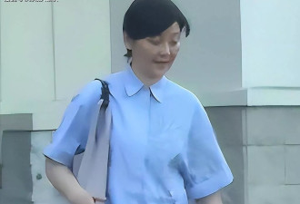 离婚传闻真相大白后的徐帆，因老毛病被观众嘲讽