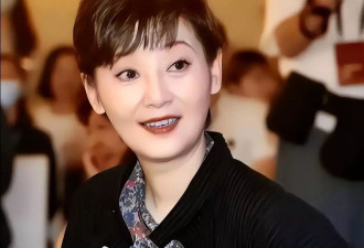 离婚传闻真相大白后的徐帆 因老毛病被观众嘲讽