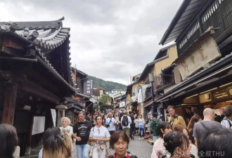 在京都漫步千年古城 探寻幽静寺庙