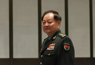 中国军报揭秘：张又侠“爬到”习近平头上