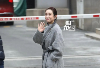 春晚二次联排：刘涛气质出众，欧阳娜娜光腿抢镜，刘宇宁气场全开