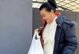 箖儿玥儿放寒假回京!67岁张兰活力无限,陪孩子打篮球滑冰不嫌累
