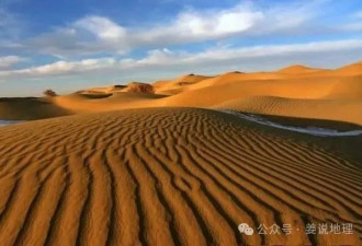 被沙海包围300公里，中国小镇却住着两万人