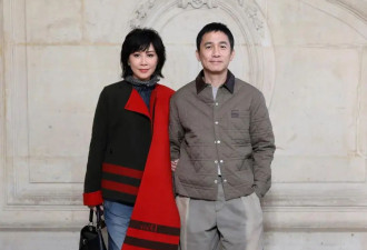 刘嘉玲梁朝伟巴黎秀恩爱、爱马仕男装总监发布告别秀、LV三帅同框自拍，巴黎夯的一周！