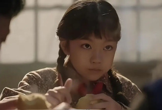 原来她是邬君梅的妈妈 也是一名演员气质真好