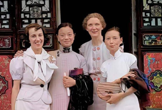 1938年的昆明，林徽因和几位好友合影
