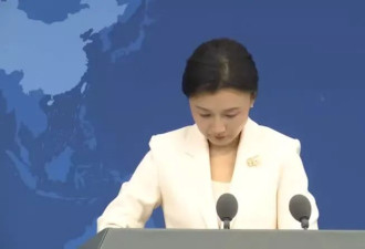 国台办发言人被问张又侠 低头猛看稿12次这样说…