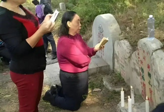 她是黄光裕之母 两个儿子是富豪两个女儿是高管