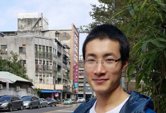 曾秘密拍下新疆集中营的关恒 获美国政庇