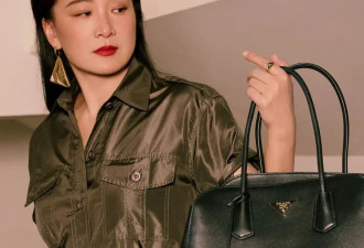 “工装混搭风”今年爆火！全世界的时髦女人都在穿