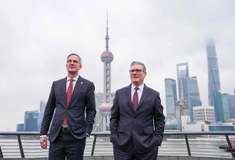离开上海又去了东京：斯塔默“不做选择”