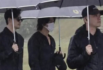 考古|具俊晔把大S周年仪式变综艺？为亡妻做雕塑还拍纪录片，被网友吐槽完全不像