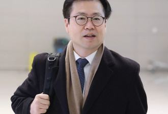 南韩完了!美国正式宣布"调涨关税",外长贸易代表空手而归