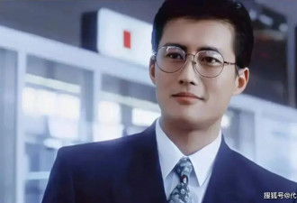 他一婚娶演员江珊，二婚娶小16岁富婆，如今61...