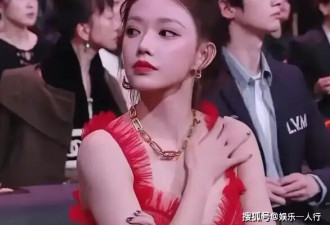 微博之夜乱成一锅粥！有人秀春色、有人出洋相