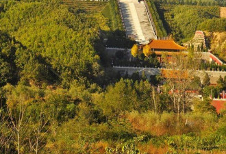 12亿人民币修建的世界最高佛，水喝不起拜不起