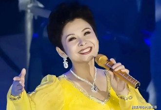 63岁董文华近况曝光！接农村商演唱功不减当年，与丈夫恩爱40多年