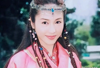 54岁黎姿近况曝光！嫁大15岁残疾富豪生3个女儿，如今成人生赢家
