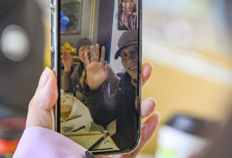 “代你给长辈磕头” 2小时999元
