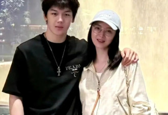 王艳与19岁儿子合体拍大片！昔日小胖墩颜值逆袭 母子同框似姐弟