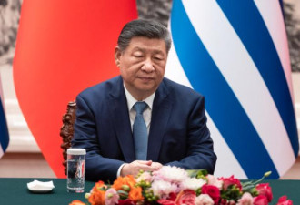 通过视频慰问部队 习近平在怕什么？