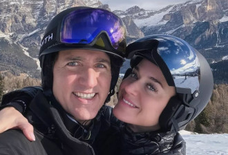 特鲁多陪水果姐吃火锅,女高调示爱,前任刚带小21岁模特亮相