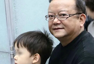 77岁王刚近况曝光！三婚娶小20岁美女教授，如今为儿子奔波