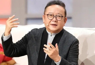 77岁王刚近况曝光！三婚娶小20岁美女教授，如今为儿子奔波