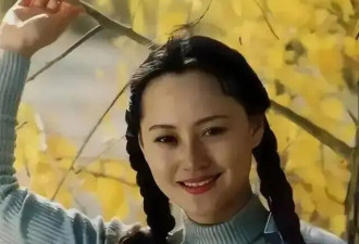 63岁大宋佳近况曝光！再婚嫁给小8岁比利时富商，儿女双全很幸福