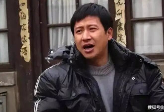 56岁张国强近况曝光！因穷被前妻抛弃后娶郭京飞旧爱