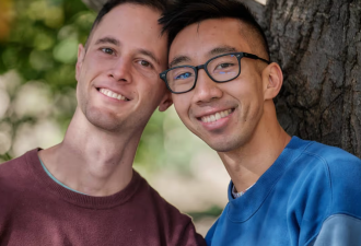 多伦多华人讲述与同性情侣多年错过之后终成眷侣的故事