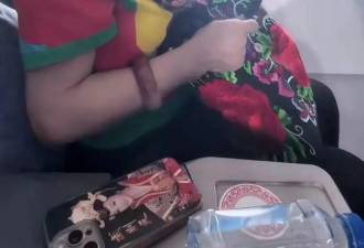 刘晓庆太强大了，春节都不休息吗？晒出奔跑在路上的视频