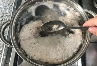 炖肉时出现的浮沫，是营养精华还是脏东西？
