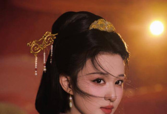不到20秒春晚绝美镜头 让她涨粉超65万